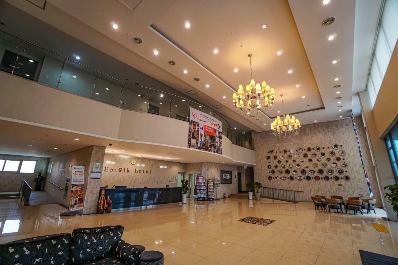 Hi Jeju Hotel Kültér fotó
